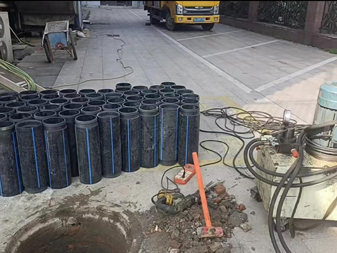 清江浦PE置换管厂家 DN315置换管 非开挖管短管置换